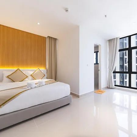 Charis Seaview Suites At The Shore Kota Kinabalu Exterior photo