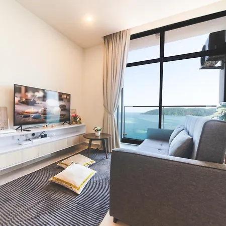 Charis Seaview Suites At The Shore Kota Kinabalu Exterior photo