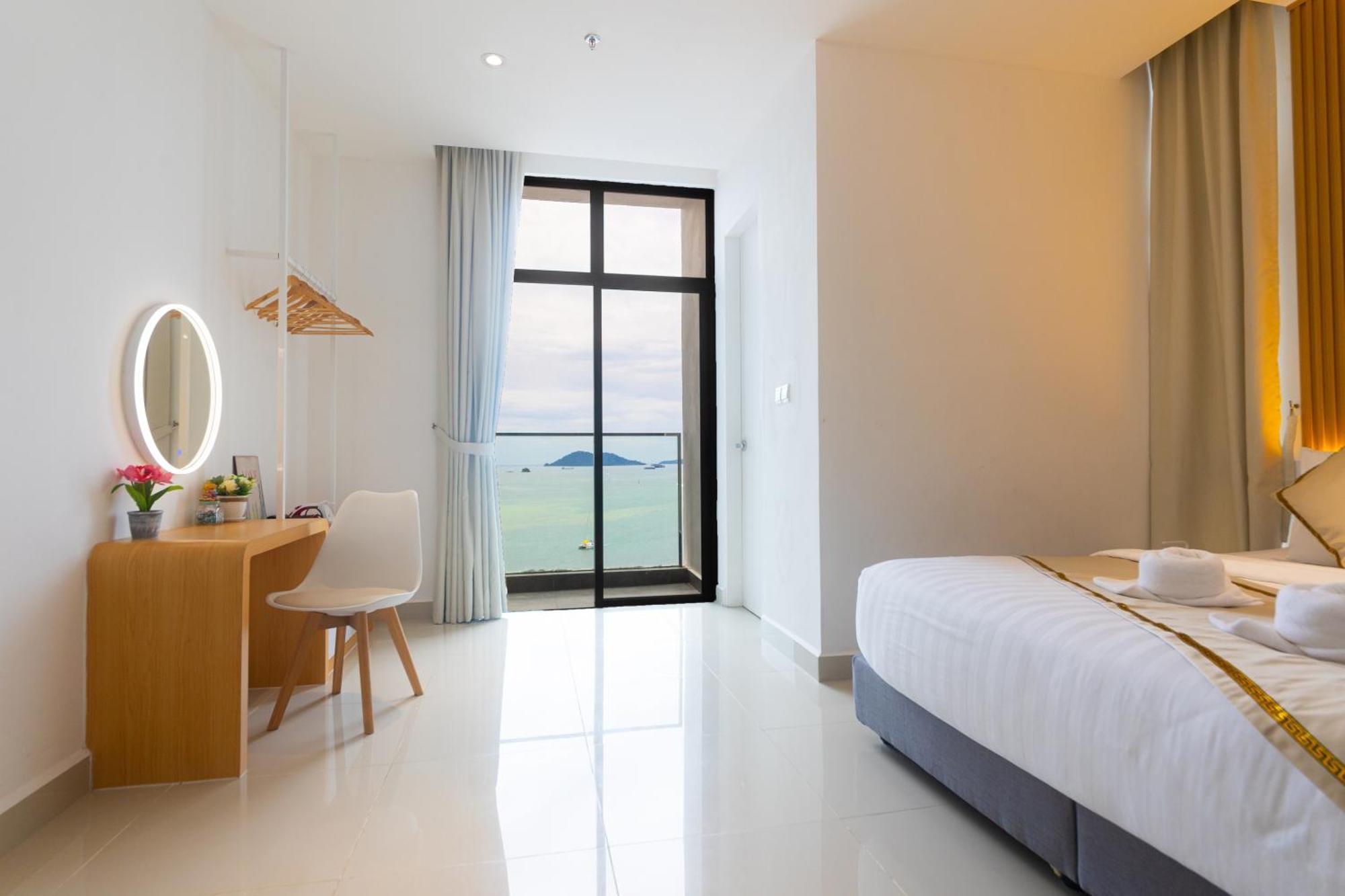 Charis Seaview At The Shore Kota Kinabalu